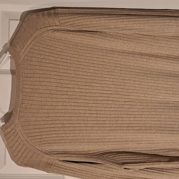 Perry Ellis sweater in light brown size XXL. - Picture 10 of 13